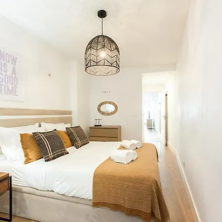 Liberdade Stylish Ground Floor Apartamento *